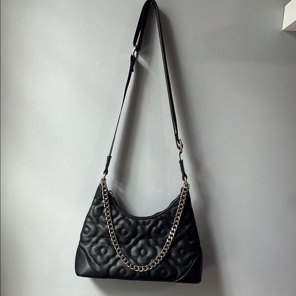 Black Quilted Chain Shoulder Bag